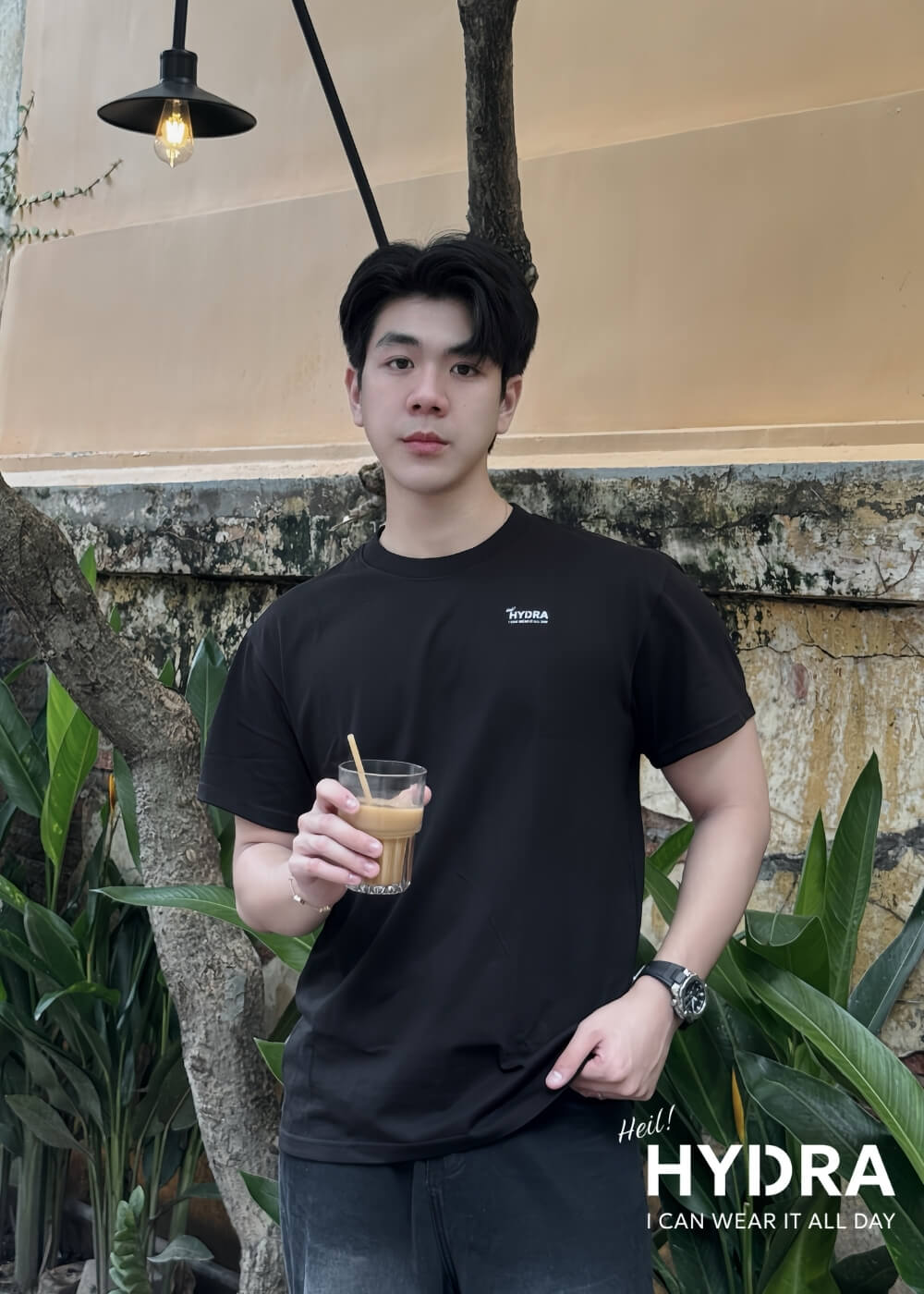 Cách phối đồ quần jean áo thun nam basic trơn